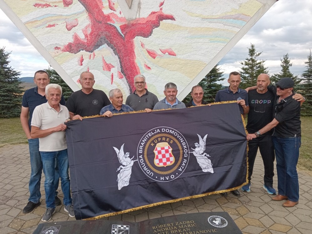 20240806_180356.jpg 20240806_180356.jpg